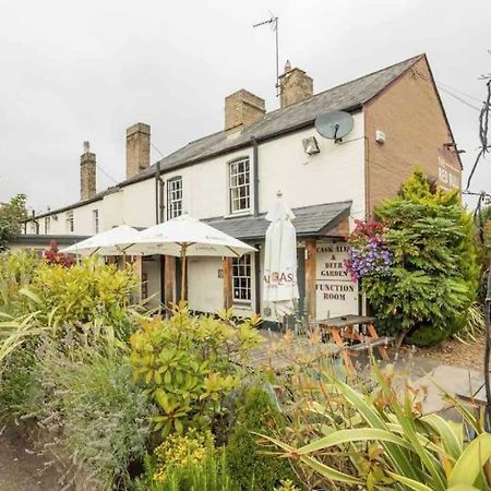 Cambridge 3 Bedroom Flat With Private Parking Eksteriør bilde